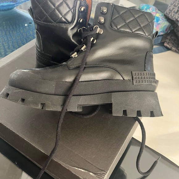 Brand new David Tyler black combat boots - Picture 4 of 5